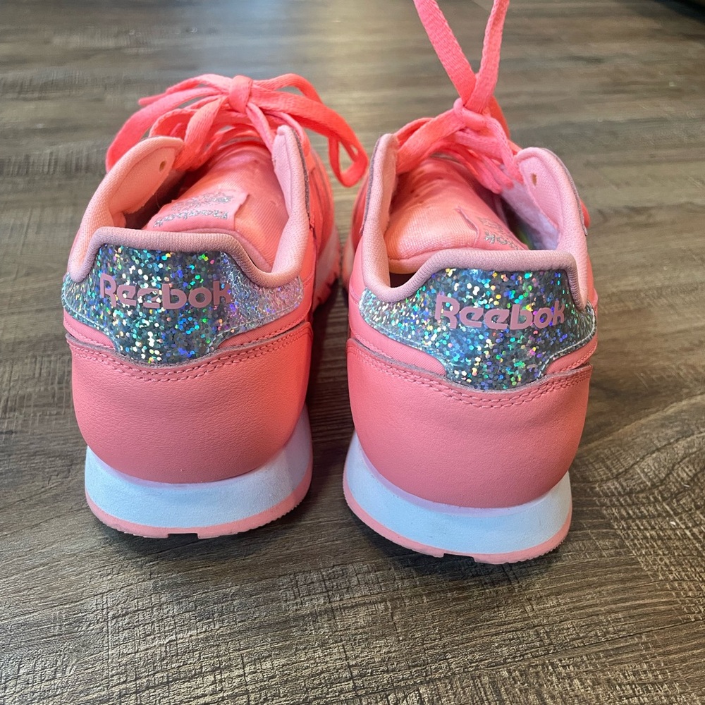 Pink Reebok Classics - image 3